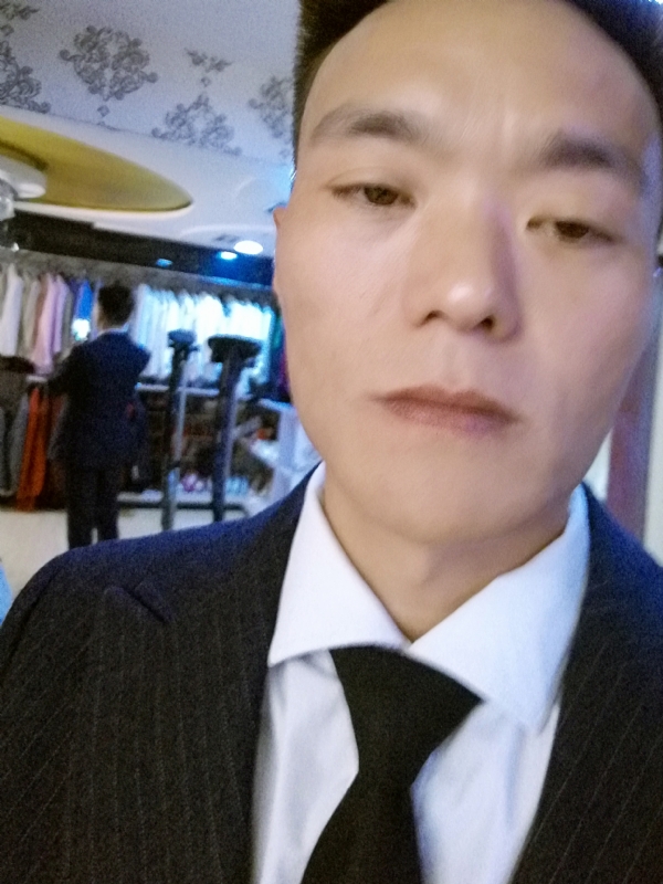 醉酒的蝴蝶的第二张照片--揭阳相亲服务中心