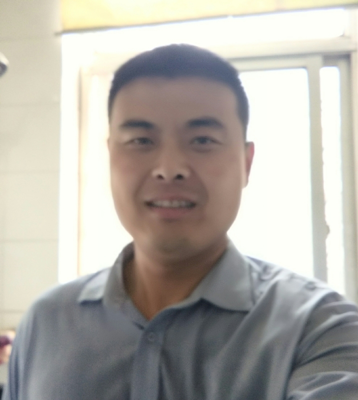 李伟的第一张照片--揭阳相亲服务中心