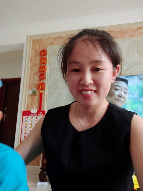 睿智的第一张照片--揭阳相亲服务中心