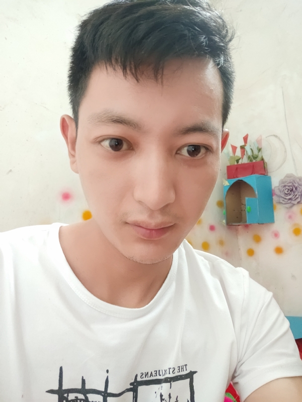 孙裕佳的第二张照片--揭阳相亲服务中心