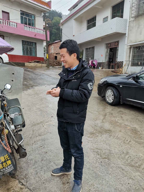 幸运遇见你的第一张照片--揭阳相亲服务中心