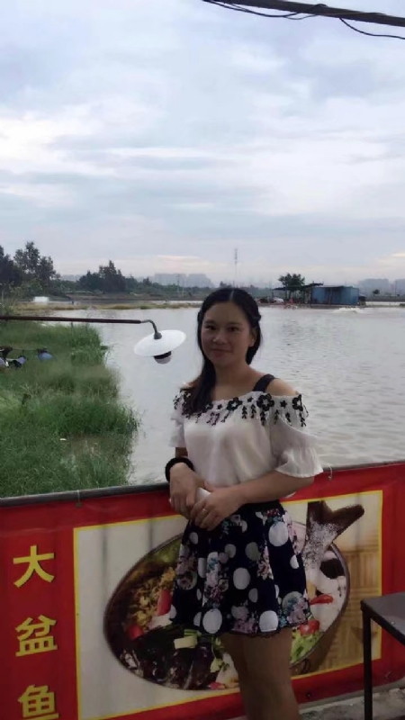 莹莹的第一张照片--揭阳相亲服务中心
