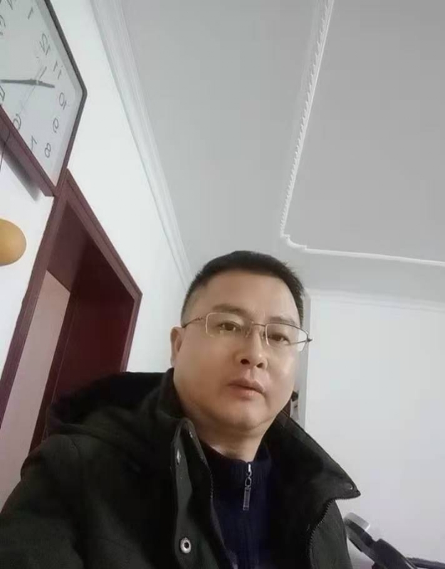 想牵你的手的第一张照片--揭阳相亲服务中心