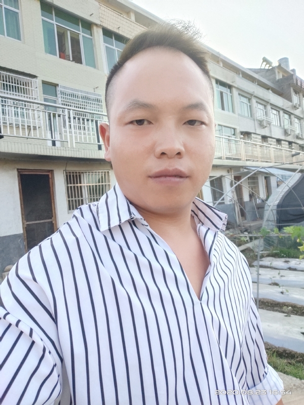 放弃曾经我带你走的第一张照片--揭阳相亲服务中心