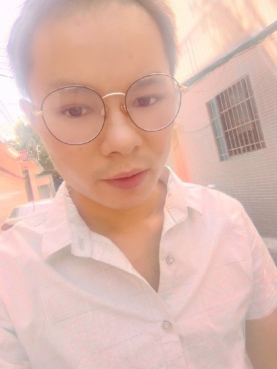 楠呐的第四张照片--揭阳相亲服务中心