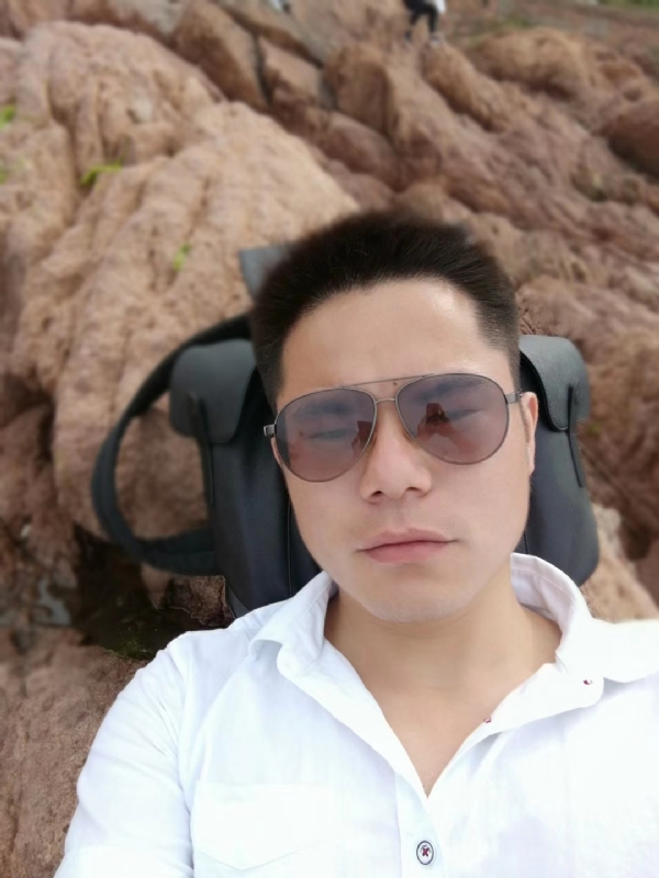 易听的第二张照片--揭阳相亲服务中心