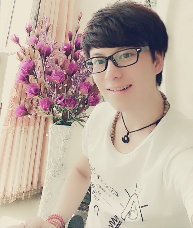 半°的第三张照片--揭阳相亲服务中心