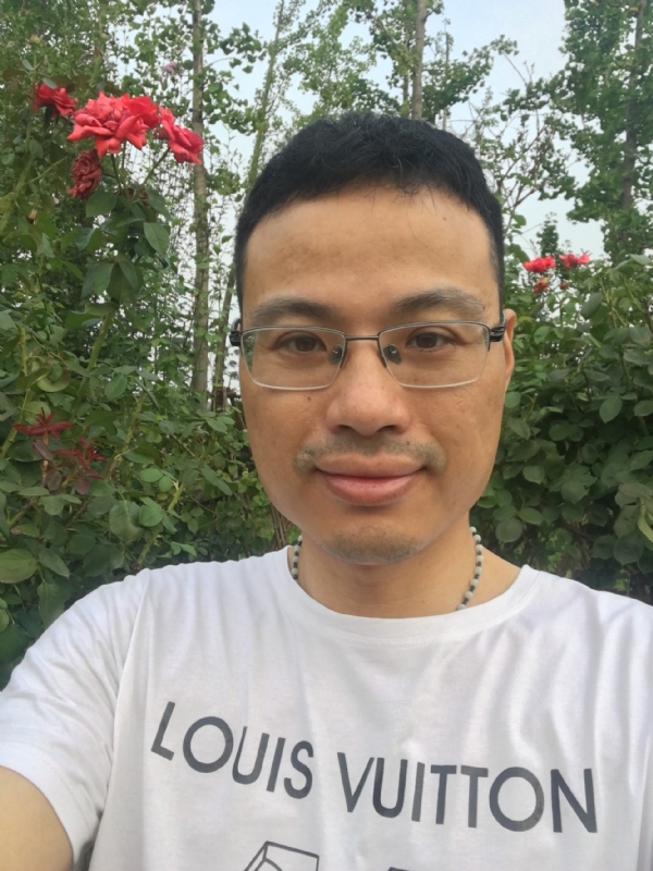 牛仔哥的第二张照片--揭阳相亲服务中心