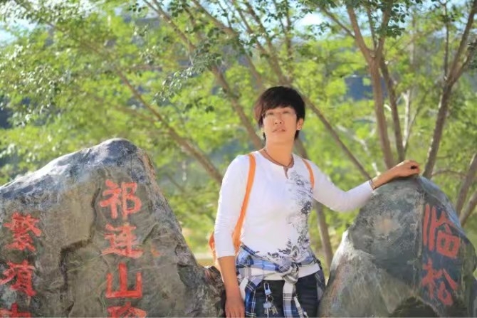 弱水河边青春草的第一张照片--揭阳相亲服务中心