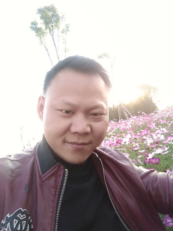 永远的永远的第一张照片--揭阳相亲服务中心