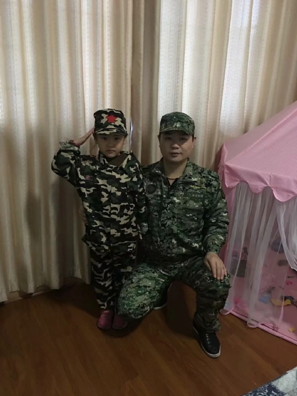 俗人的第一张照片--揭阳相亲服务中心