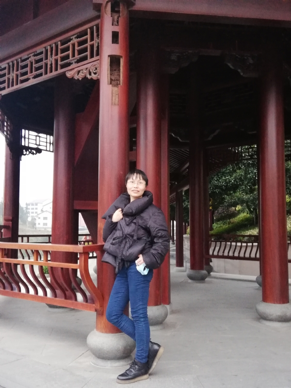 篱落的第一张照片--揭阳相亲服务中心