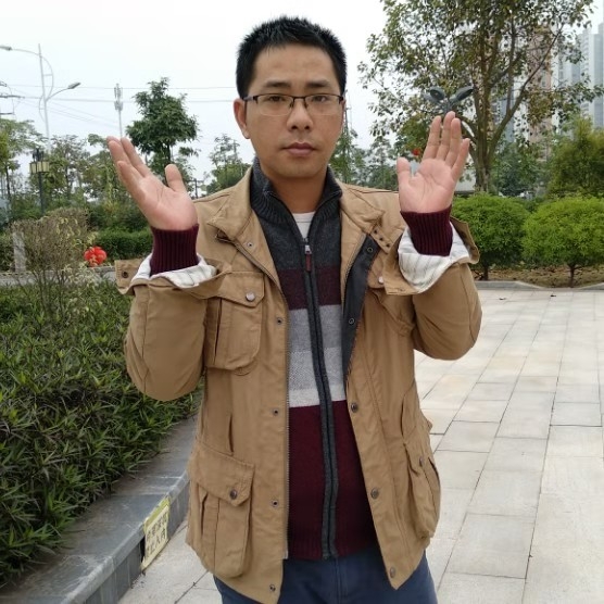 nnleimin的第一张照片--揭阳相亲服务中心