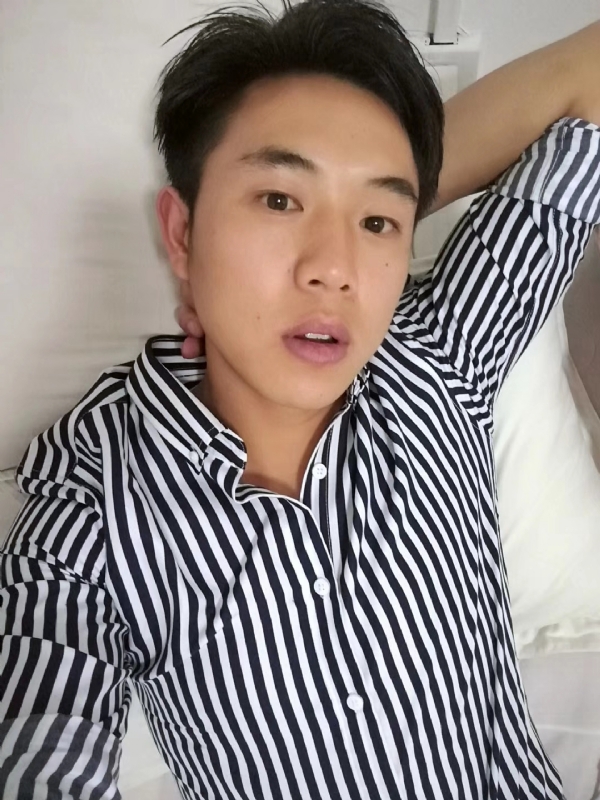 小雷的第二张照片--揭阳相亲服务中心