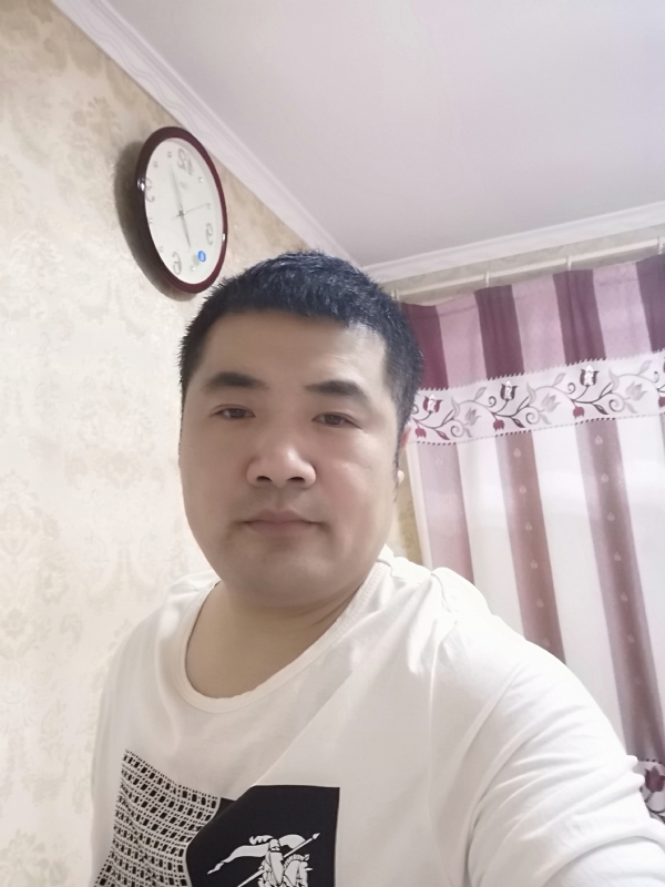 爱你的眼睛的第一张照片--揭阳相亲服务中心