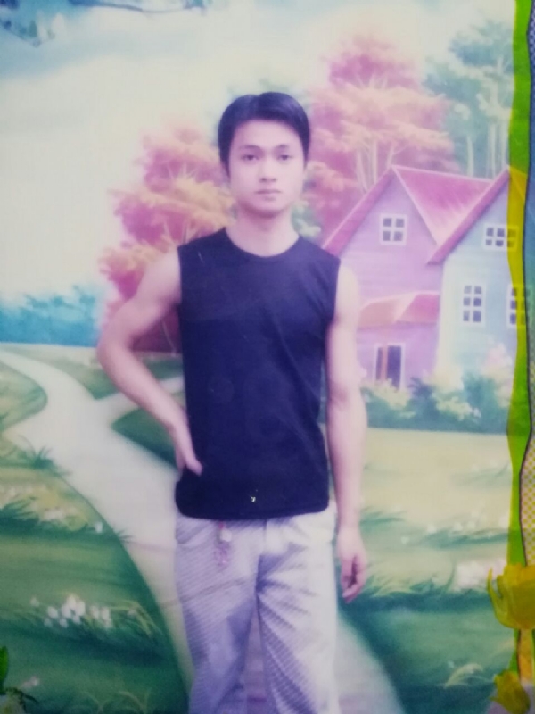 上岸天子的第一张照片--揭阳相亲服务中心