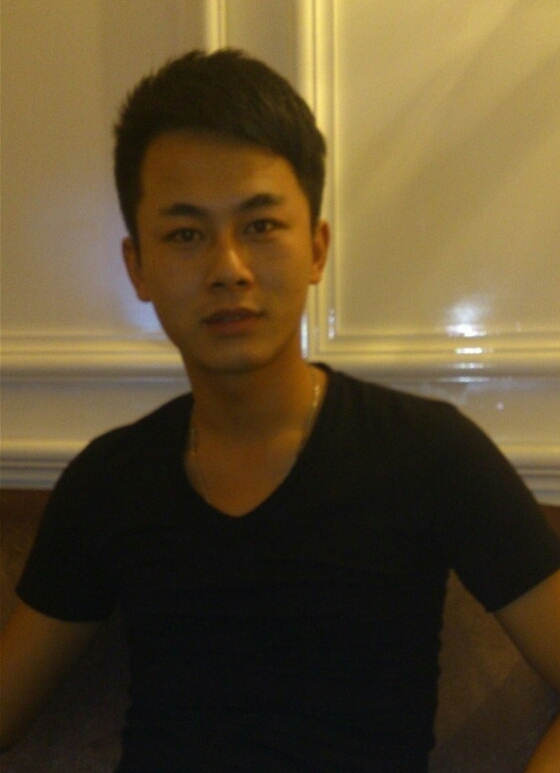 真情的流露的第一张照片--揭阳相亲服务中心