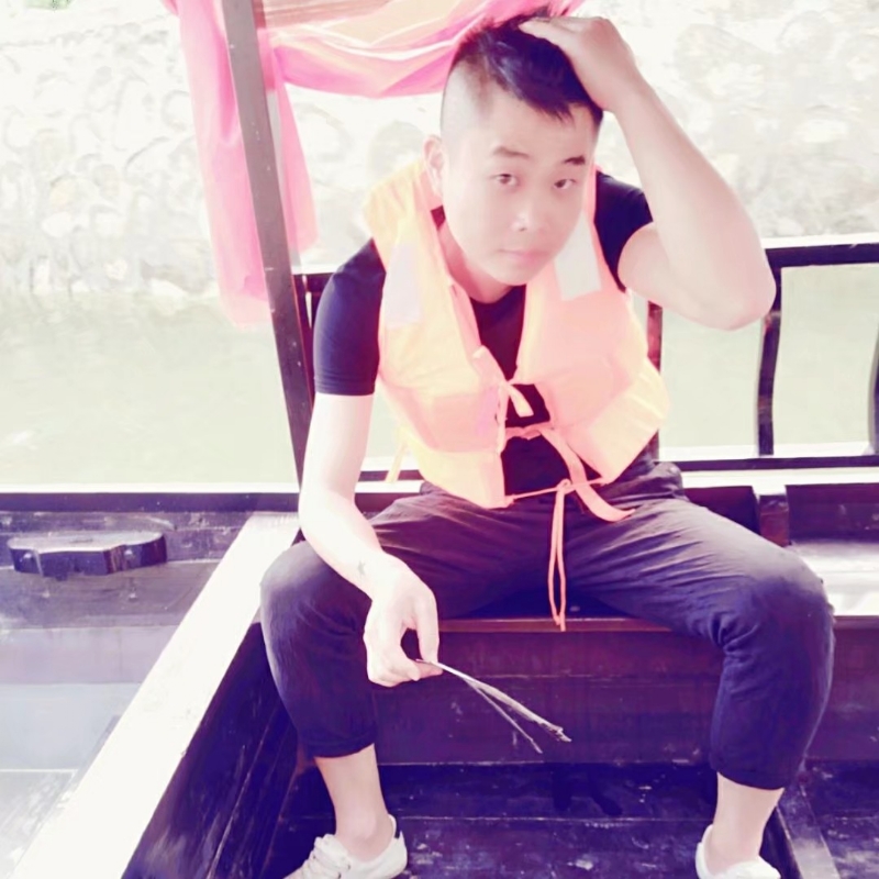 乔七的第一张照片--揭阳相亲服务中心