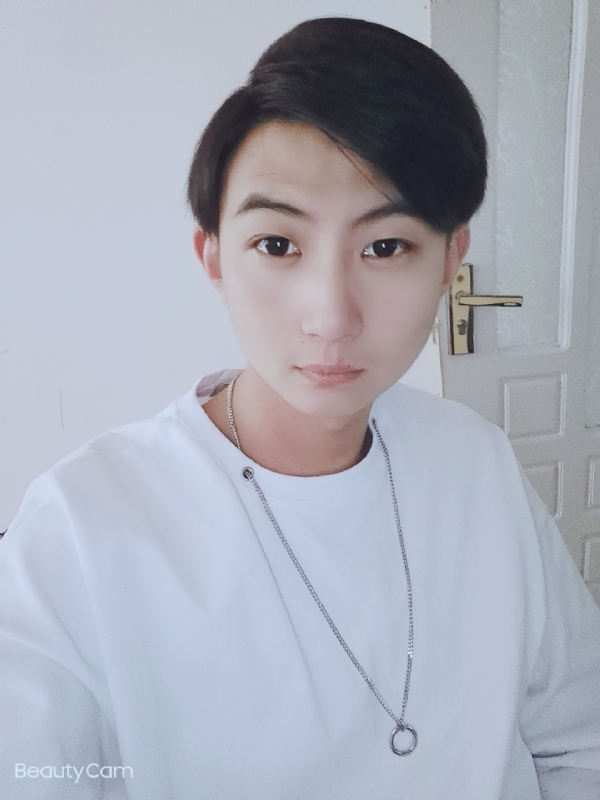 漠然的第六张照片--揭阳相亲服务中心