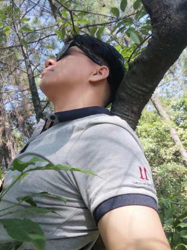 新丁的第一张照片--揭阳相亲服务中心