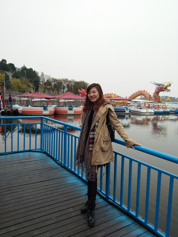 hely的第二张照片--揭阳相亲服务中心