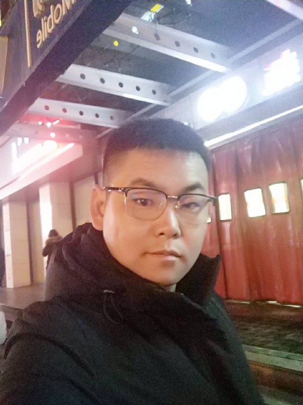 杜跃龙的第二张照片--揭阳相亲服务中心