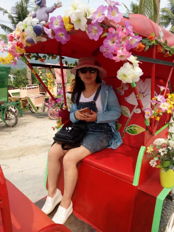 雨纷纷的第一张照片--揭阳相亲服务中心