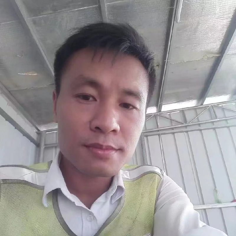 小马哥的第一张照片--揭阳相亲服务中心