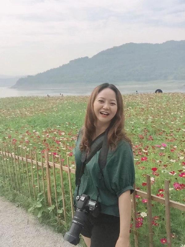 花雨的第一张照片--揭阳相亲服务中心