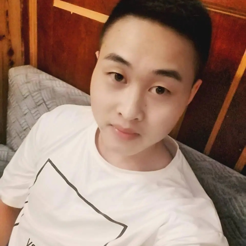 娃娃脸小爸爸的第一张照片--揭阳相亲服务中心