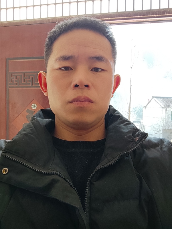 勇敢的成长的第一张照片--揭阳相亲服务中心