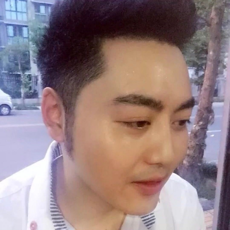 加油吧少年的第一张照片--揭阳相亲服务中心