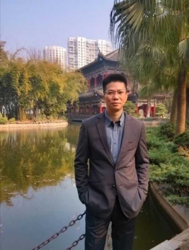 chen的第二张照片--揭阳相亲服务中心