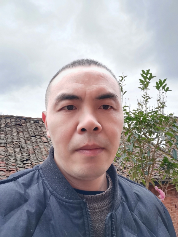 无悔的第一张照片--揭阳相亲服务中心