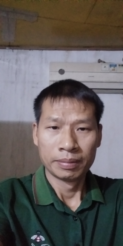 执着跋涉的第三张照片--揭阳相亲服务中心