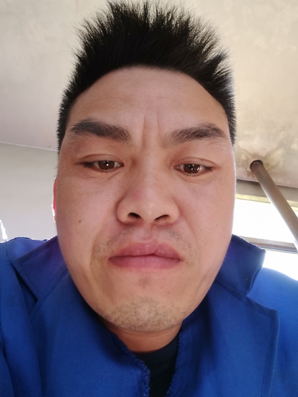 太阳红的第一张照片--揭阳相亲服务中心