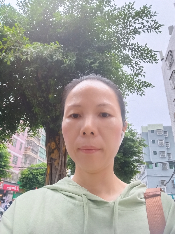 容容的第一张照片--揭阳相亲服务中心