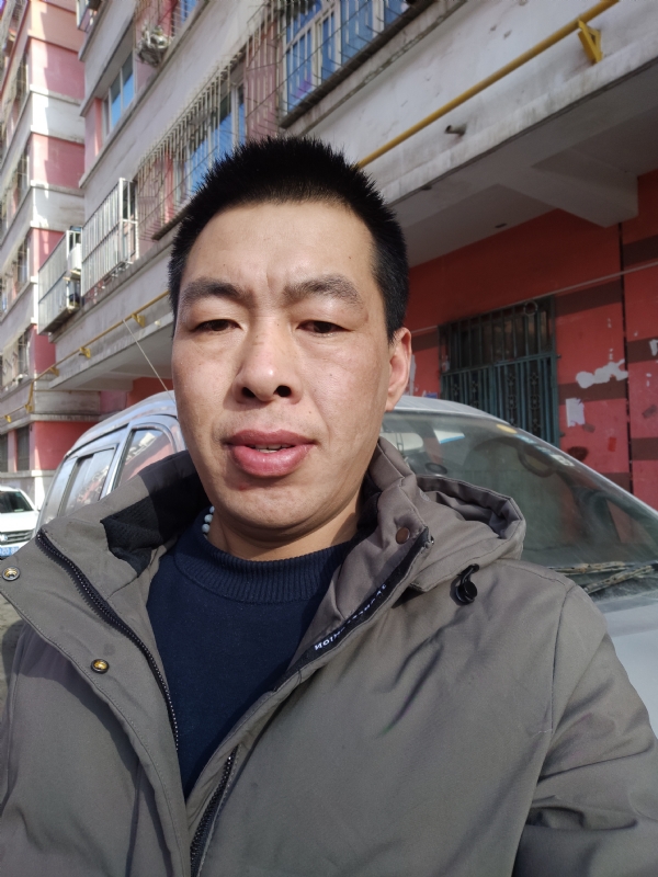 华哥的第一张照片--揭阳相亲服务中心