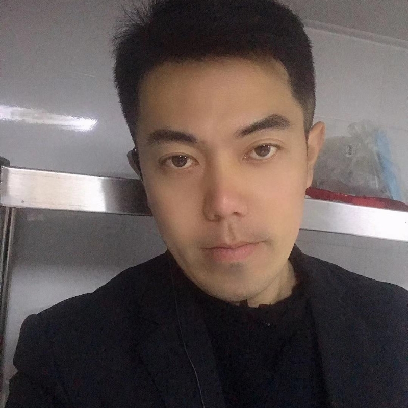 李龙的第二张照片--揭阳相亲服务中心