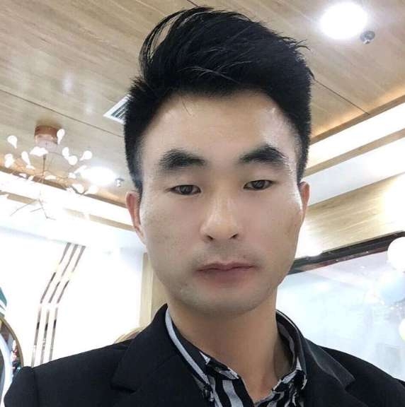 情系半生的第一张照片--揭阳相亲服务中心