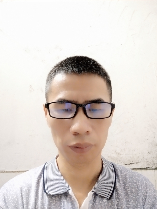 lxg的第一张照片--揭阳相亲服务中心