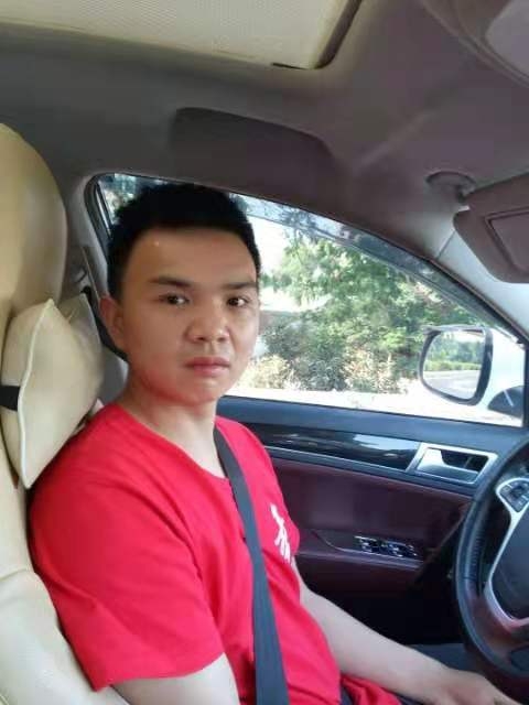 Loser、的第一张照片--揭阳相亲服务中心