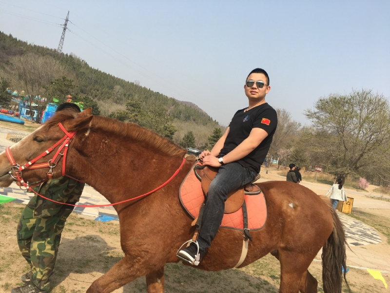 麦田的守望者的第一张照片--揭阳相亲服务中心