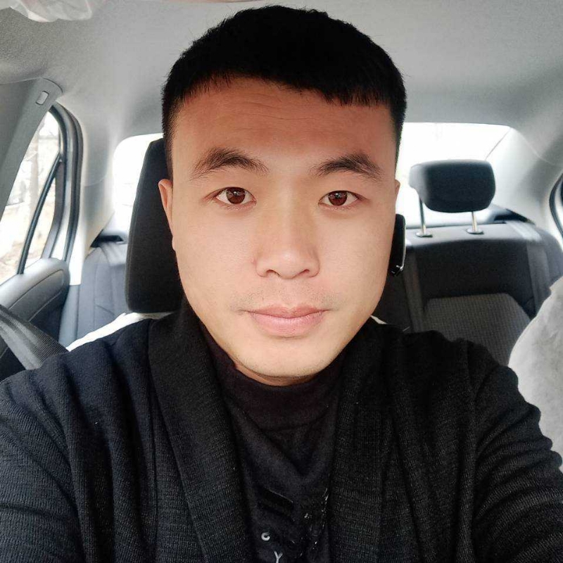 董加个龙的第一张照片--揭阳相亲服务中心