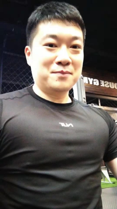 好想遇见你的第一张照片--揭阳相亲服务中心