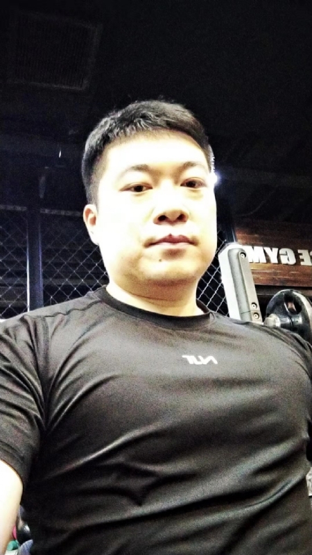 好想遇见你的第二张照片--揭阳相亲服务中心