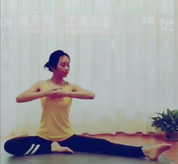 静静子的第一张照片--揭阳相亲服务中心