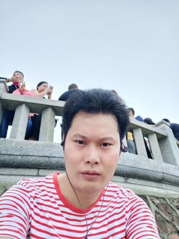 hαⅰ的第一张照片--揭阳相亲服务中心