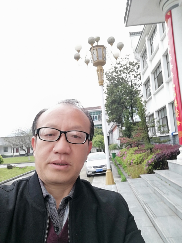 玫瑰祥云的第二张照片--揭阳相亲服务中心