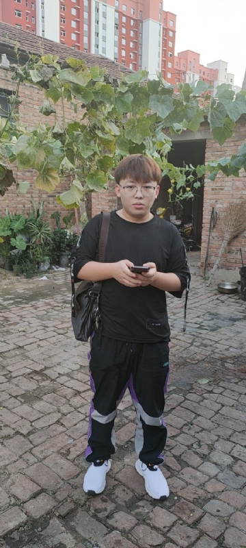 辛禹的第二张照片--揭阳相亲服务中心